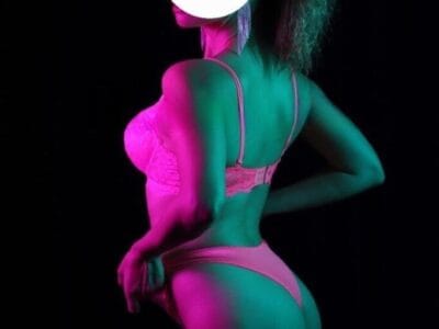 woman-8039200_1280 woman-8039200_1280